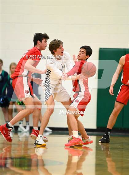 Thumbnail 1 in Regis Jesuit @ ThunderRidge photogallery.