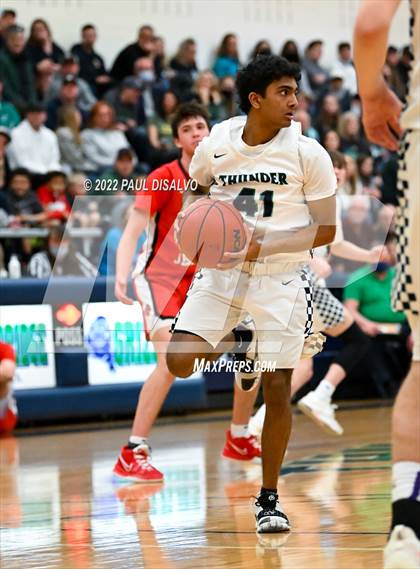 Thumbnail 1 in Regis Jesuit @ ThunderRidge photogallery.