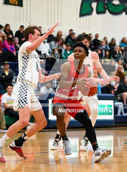 Thumbnail 1 in Regis Jesuit @ ThunderRidge photogallery.