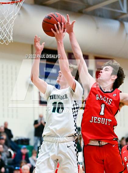 Thumbnail 2 in Regis Jesuit @ ThunderRidge photogallery.