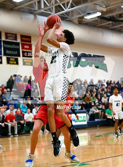 Thumbnail 1 in Regis Jesuit @ ThunderRidge photogallery.
