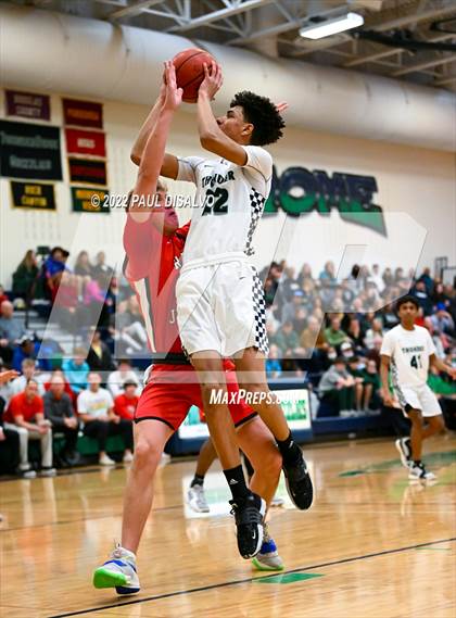 Thumbnail 3 in Regis Jesuit @ ThunderRidge photogallery.