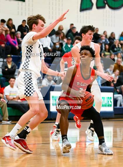 Thumbnail 2 in Regis Jesuit @ ThunderRidge photogallery.