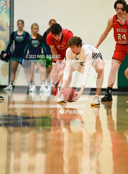 Thumbnail 2 in Regis Jesuit @ ThunderRidge photogallery.