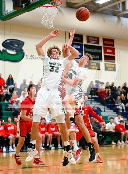 Thumbnail 3 in Regis Jesuit @ ThunderRidge photogallery.