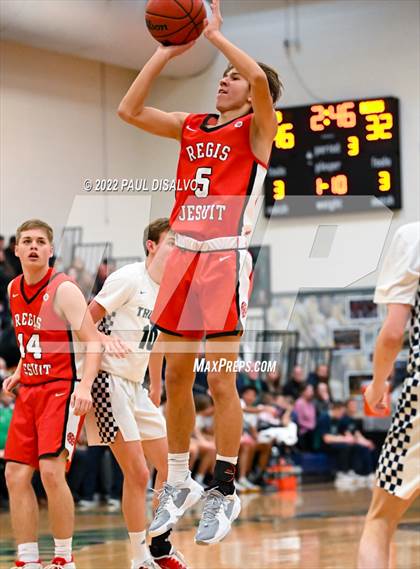 Thumbnail 2 in Regis Jesuit @ ThunderRidge photogallery.