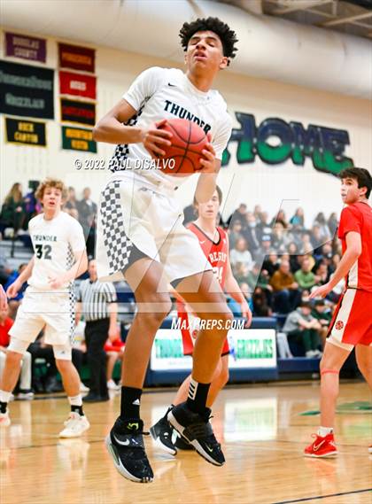 Thumbnail 1 in Regis Jesuit @ ThunderRidge photogallery.