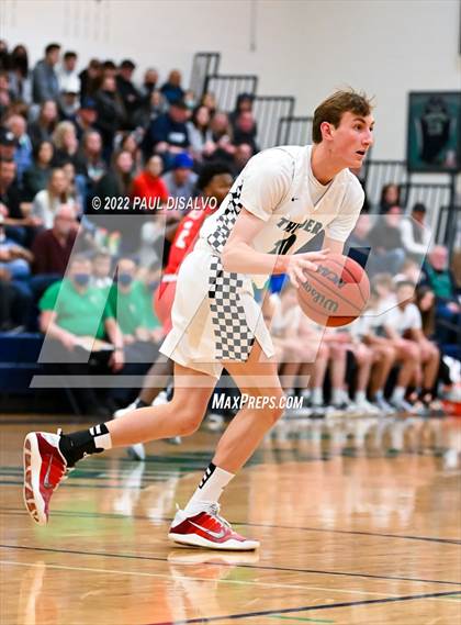 Thumbnail 1 in Regis Jesuit @ ThunderRidge photogallery.
