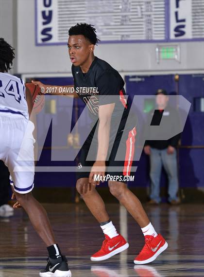 Thumbnail 1 in Salesian College Preparatory vs. Sacramento (St. Hope Elite Classic) photogallery.