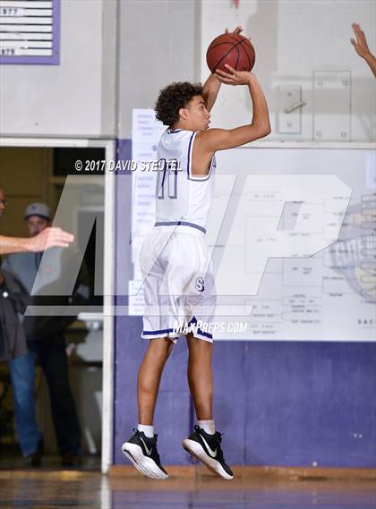 Thumbnail 1 in Salesian College Preparatory vs. Sacramento (St. Hope Elite Classic) photogallery.