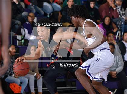Thumbnail 3 in Salesian College Preparatory vs. Sacramento (St. Hope Elite Classic) photogallery.