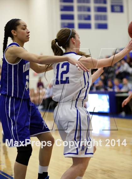Thumbnail 2 in Kapaun Mt. Carmel vs Andover (KSHSAA 5A Sub-State Final) photogallery.