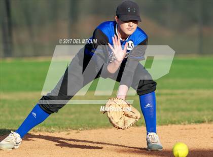 Thumbnail 3 in Lennard @ Riverview photogallery.
