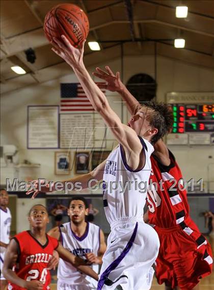 Thumbnail 3 in Fayetteville vs. Northside photogallery.