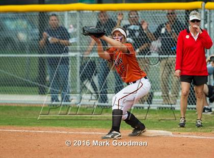 Thumbnail 1 in Katy vs. Alvin (UIL 6A Region 3 Playoff) photogallery.