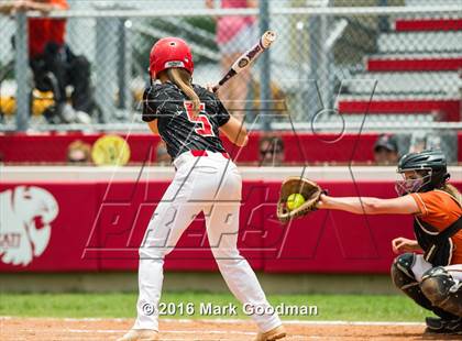 Thumbnail 2 in Katy vs. Alvin (UIL 6A Region 3 Playoff) photogallery.