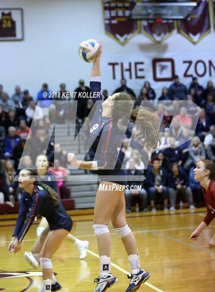 Thumbnail 3 in Sterling Heights Stevenson vs Dakota (MHSAA Regional Quarterfinal) photogallery.