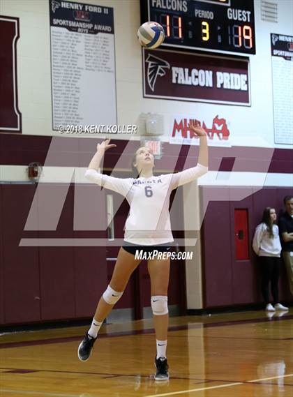 Thumbnail 2 in Sterling Heights Stevenson vs Dakota (MHSAA Regional Quarterfinal) photogallery.