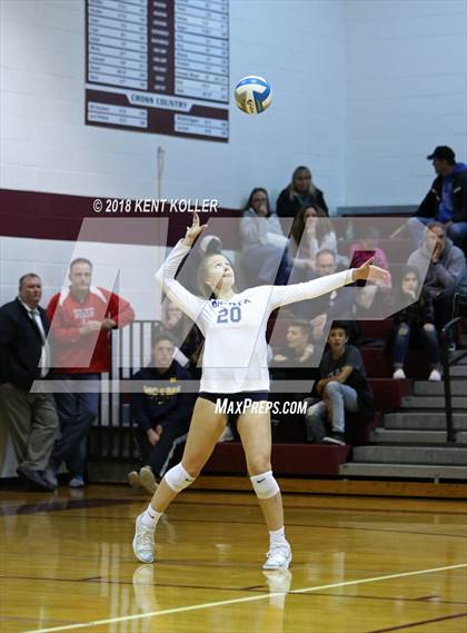Thumbnail 2 in Sterling Heights Stevenson vs Dakota (MHSAA Regional Quarterfinal) photogallery.