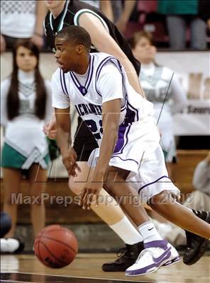 Thumbnail 2 in El Camino vs. Sacramento (CIF SJS D3 Final) photogallery.