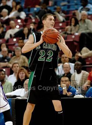 Thumbnail 3 in El Camino vs. Sacramento (CIF SJS D3 Final) photogallery.