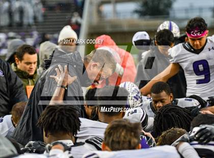 Thumbnail 2 in Allen vs. Cedar Ridge (UIL 6A D1 Semifinal) photogallery.