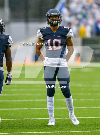 Thumbnail 1 in Allen vs. Cedar Ridge (UIL 6A D1 Semifinal) photogallery.