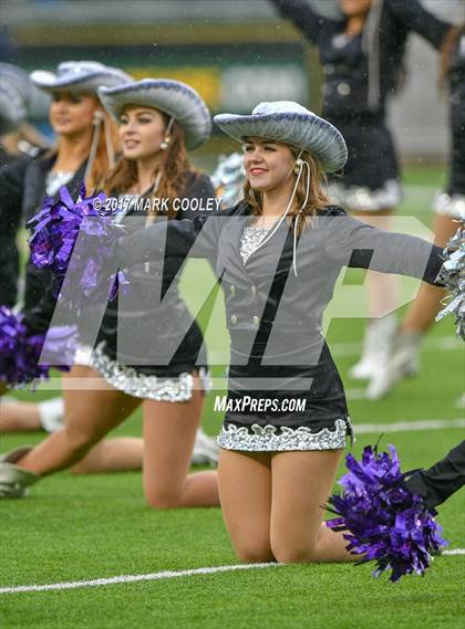 Thumbnail 3 in Allen vs. Cedar Ridge (UIL 6A D1 Semifinal) photogallery.