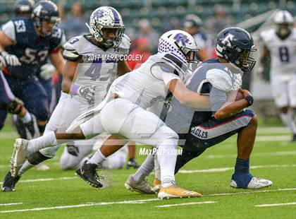 Thumbnail 1 in Allen vs. Cedar Ridge (UIL 6A D1 Semifinal) photogallery.