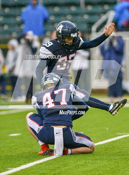 Thumbnail 3 in Allen vs. Cedar Ridge (UIL 6A D1 Semifinal) photogallery.