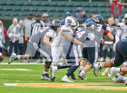Thumbnail 3 in Allen vs. Cedar Ridge (UIL 6A D1 Semifinal) photogallery.