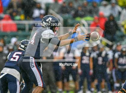 Thumbnail 1 in Allen vs. Cedar Ridge (UIL 6A D1 Semifinal) photogallery.
