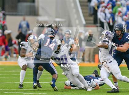 Thumbnail 2 in Allen vs. Cedar Ridge (UIL 6A D1 Semifinal) photogallery.