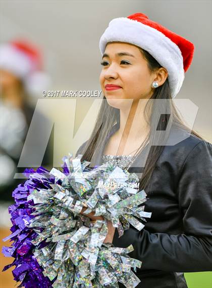 Thumbnail 3 in Allen vs. Cedar Ridge (UIL 6A D1 Semifinal) photogallery.