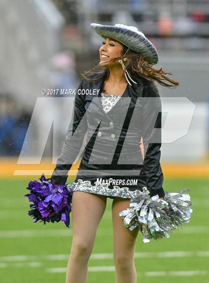 Thumbnail 1 in Allen vs. Cedar Ridge (UIL 6A D1 Semifinal) photogallery.