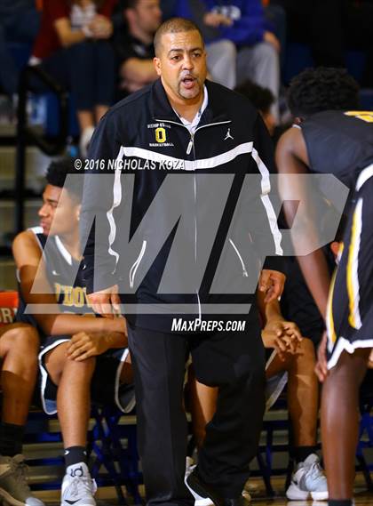 Thumbnail 3 in Chino Hills vs. Bishop O'Dowd (Tarkanian Classic) photogallery.