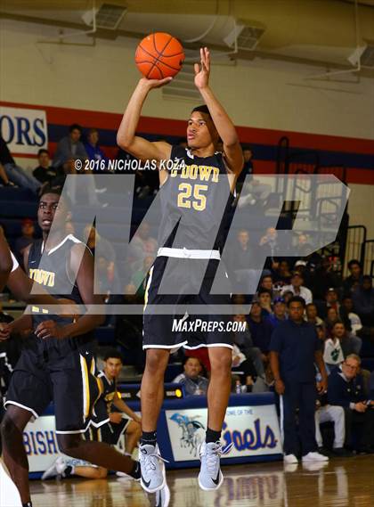 Thumbnail 2 in Chino Hills vs. Bishop O'Dowd (Tarkanian Classic) photogallery.
