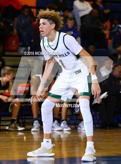 Thumbnail 1 in Chino Hills vs. Bishop O'Dowd (Tarkanian Classic) photogallery.