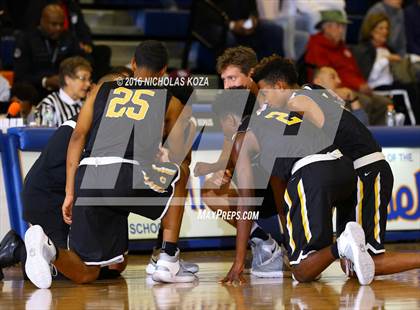 Thumbnail 2 in Chino Hills vs. Bishop O'Dowd (Tarkanian Classic) photogallery.
