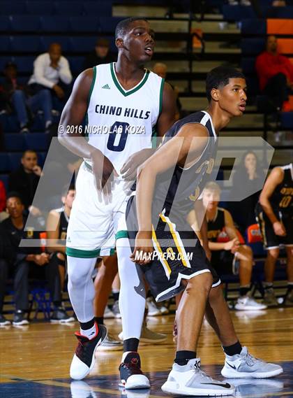 Thumbnail 3 in Chino Hills vs. Bishop O'Dowd (Tarkanian Classic) photogallery.