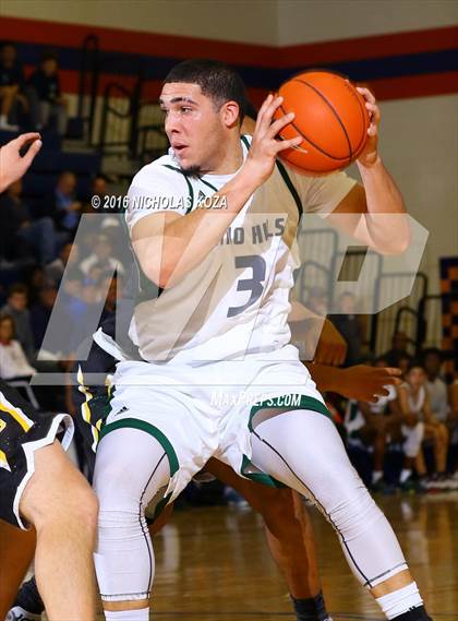 Thumbnail 2 in Chino Hills vs. Bishop O'Dowd (Tarkanian Classic) photogallery.