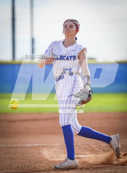 Thumbnail 1 in Vista Grande @ Mesquite photogallery.