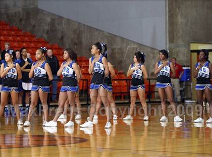 Thumbnail 3 in Duncanville vs. Summit (Texas 5A Region 1 Final) photogallery.