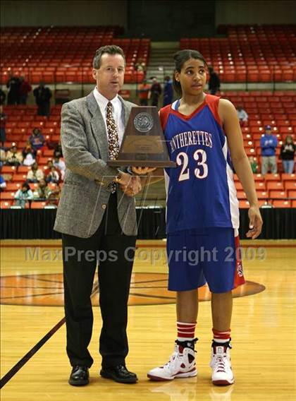 Thumbnail 2 in Duncanville vs. Summit (Texas 5A Region 1 Final) photogallery.