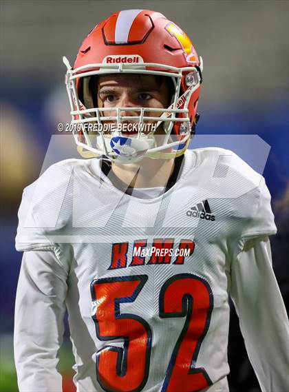 Thumbnail 3 in Kemp vs. Pottsboro (UIL 3A Division I Region II Bi-District) photogallery.