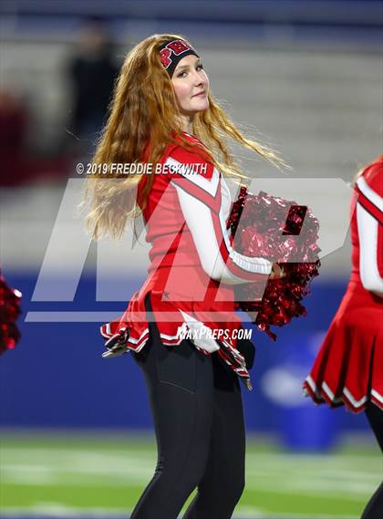 Thumbnail 3 in Kemp vs. Pottsboro (UIL 3A Division I Region II Bi-District) photogallery.