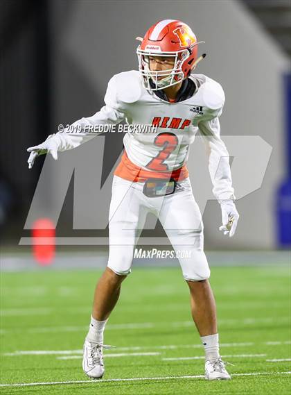 Thumbnail 1 in Kemp vs. Pottsboro (UIL 3A Division I Region II Bi-District) photogallery.