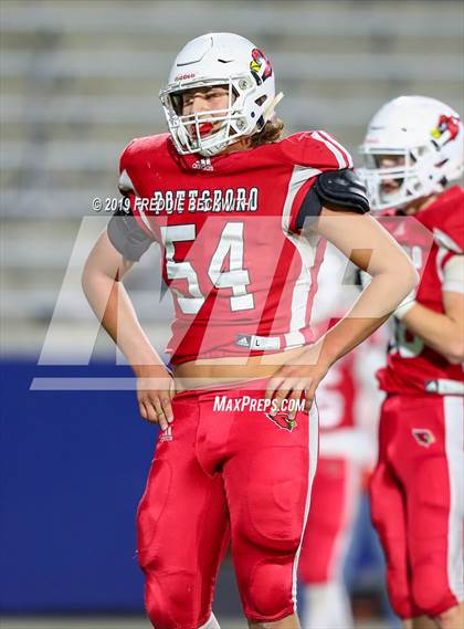 Thumbnail 1 in Kemp vs. Pottsboro (UIL 3A Division I Region II Bi-District) photogallery.