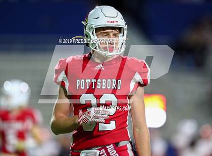 Thumbnail 2 in Kemp vs. Pottsboro (UIL 3A Division I Region II Bi-District) photogallery.