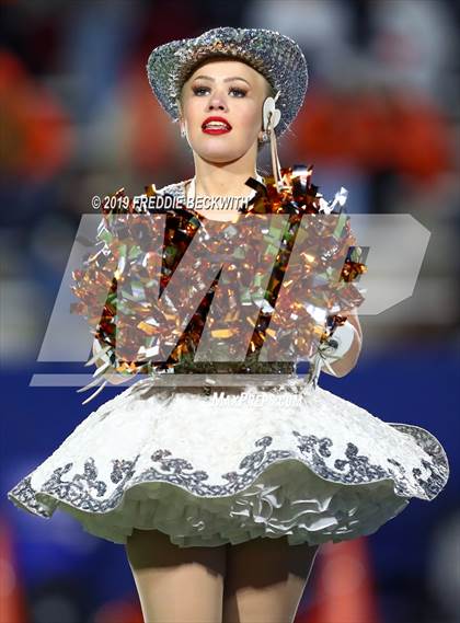 Thumbnail 2 in Kemp vs. Pottsboro (UIL 3A Division I Region II Bi-District) photogallery.